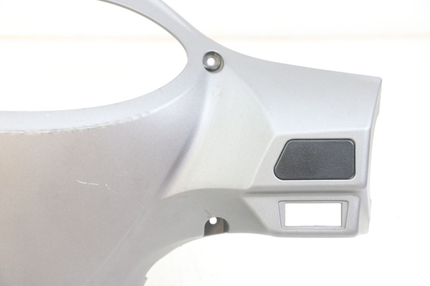 photo de COUVRE GUIDON ARRIERE SYM FIDDLE 3 III 125 (2014 - 2020)