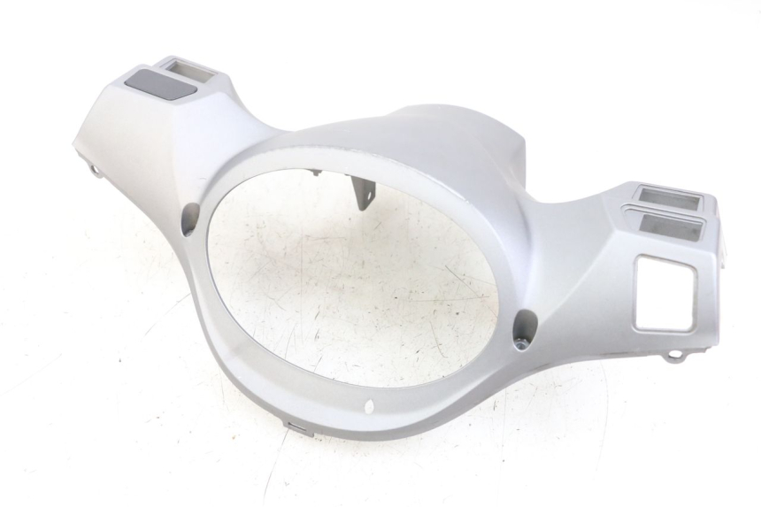 photo de COUVRE GUIDON ARRIERE SYM FIDDLE 3 III 125 (2014 - 2020)