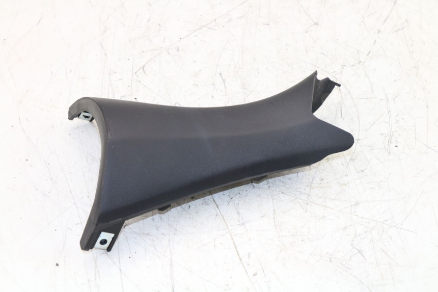 photo de COUVRE GUIDON ARRIERE SYM GTS EFI 125 (2012 - 2016)
