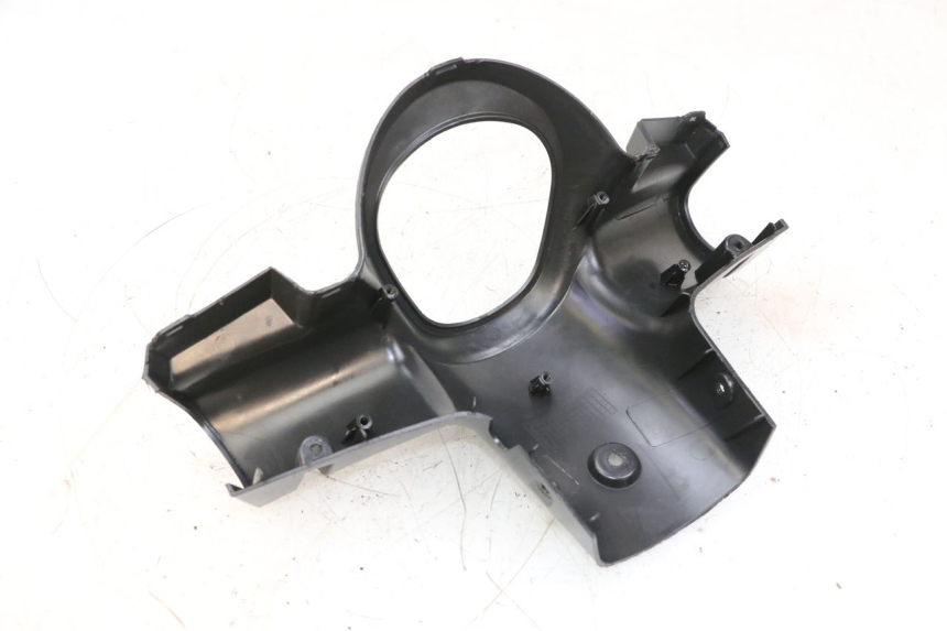 photo de COUVRE GUIDON ARRIERE NECO TEMPO 4T 50 (2022 - 2026) - Gros plan technique