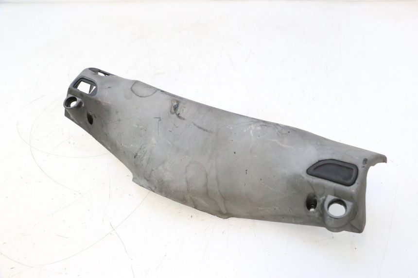 photo de COUVRE GUIDON ARRIERE PIAGGIO TYPHOON 50 (2000 - 2009) - Vue principale