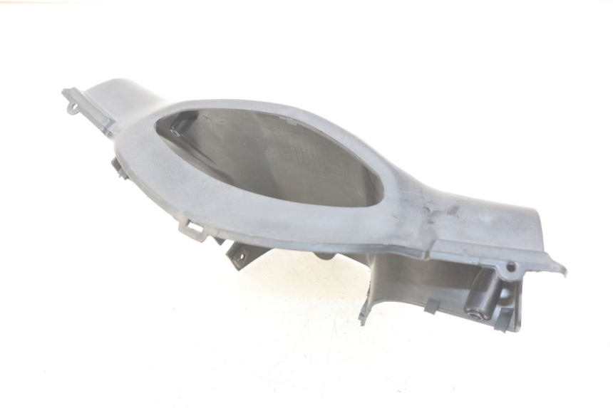 photo de COUVRE GUIDON ARRIERE PEUGEOT V-CLIC VCLIC 50 (2007 - 2013)