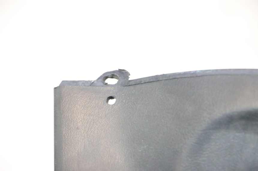 photo de COUVRE GUIDON ARRIERE PEUGEOT V-CLIC VCLIC 50 (2007 - 2013) - Détail de la pièce