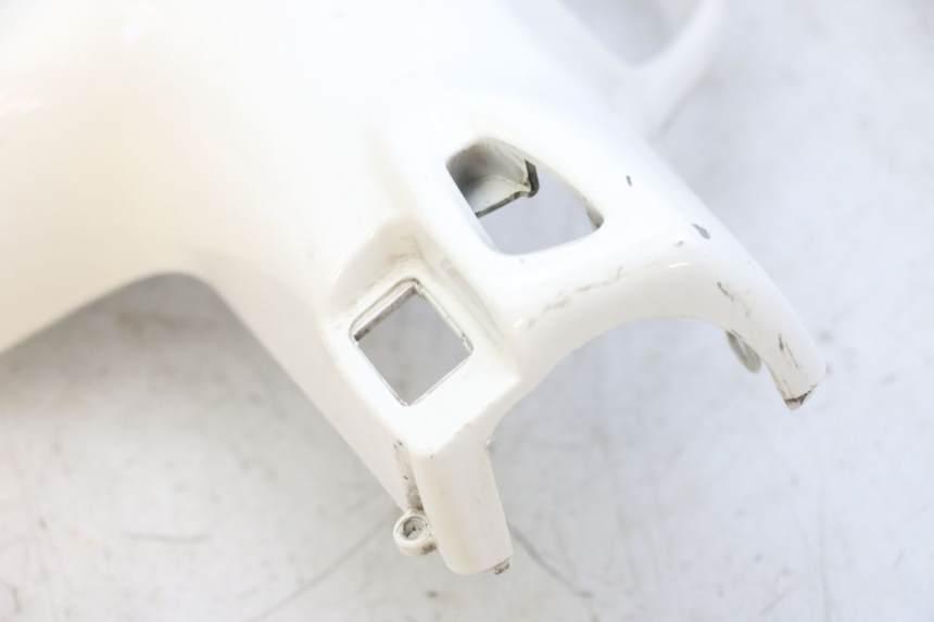 photo de COUVRE GUIDON ARRIERE PIAGGIO VESPA GTS SUPER IE 125 (2009 - 2016) - État de surface
