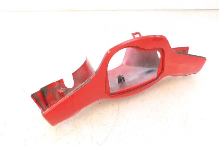 photo de COUVRE GUIDON ARRIERE PIAGGIO VESPA S 2T 50 (2007 - 2014) - Vue produit