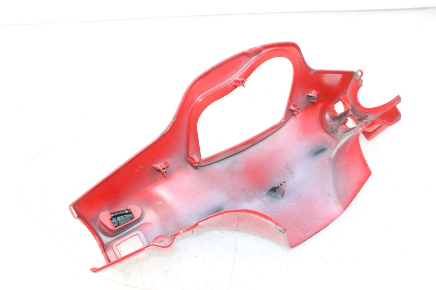 photo de COUVRE GUIDON ARRIERE PIAGGIO VESPA S 2T 50 (2007 - 2014) - Photo complémentaire