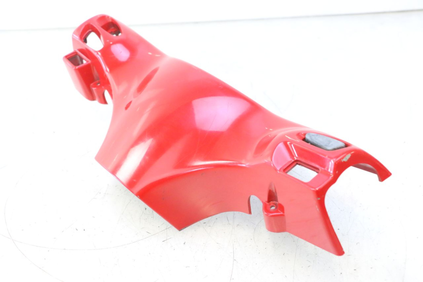 photo de COUVRE GUIDON ARRIERE PIAGGIO VESPA S 2T 50 (2007 - 2014) - Autre angle de vue