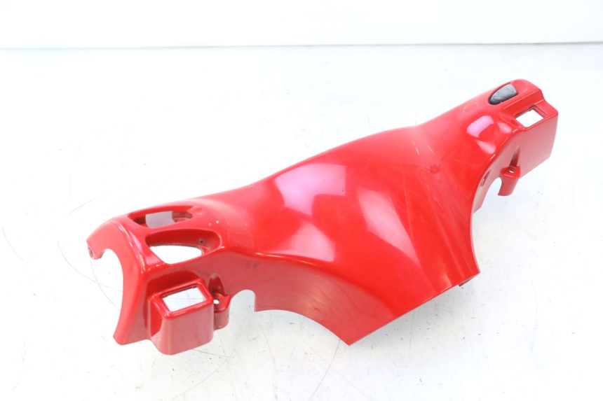 photo de COUVRE GUIDON ARRIERE PIAGGIO VESPA S 2T 50 (2007 - 2014) - Points de fixation