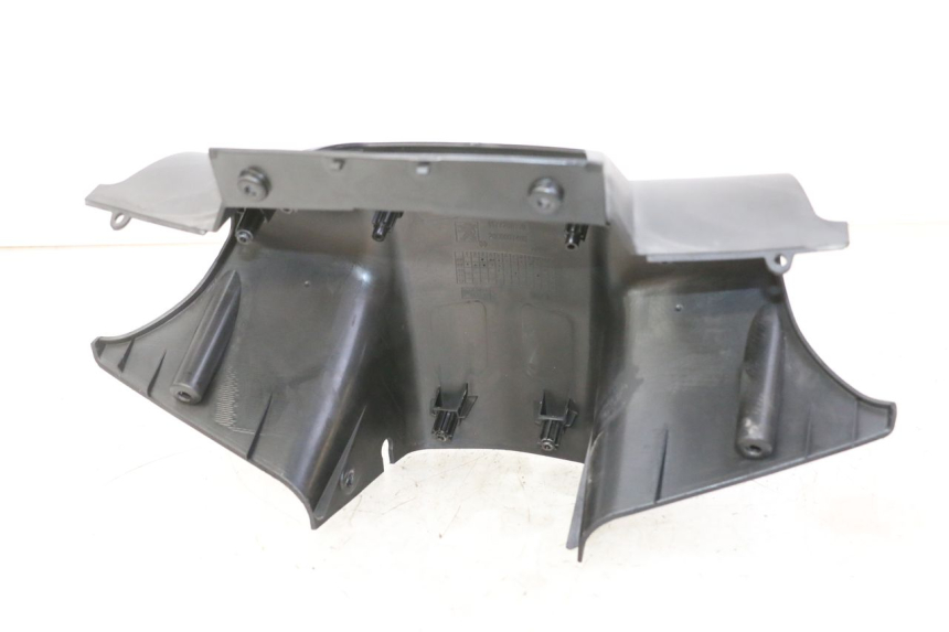 photo de COUVRE GUIDON ARRIERE PEUGEOT VIVACITY NEW 4T 50 (2008 - 2017)