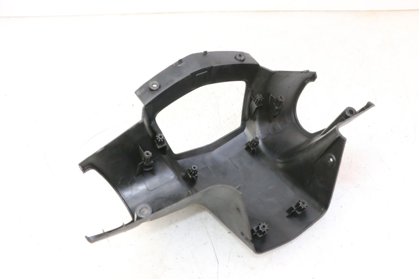 photo de COUVRE GUIDON ARRIERE PEUGEOT VIVACITY NEW 4T 50 (2008 - 2017)