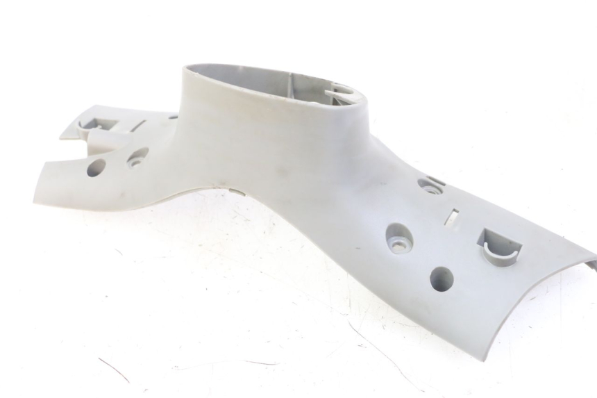 photo de COUVRE GUIDON ARRIERE YAMAHA WHY 50 (1998 - 2000)