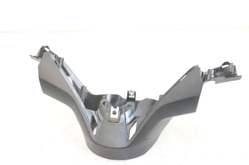 photo de COUVRE GUIDON ARRIERE YAMAHA XMAX X-MAX ABS 125 (2017 - 2020)