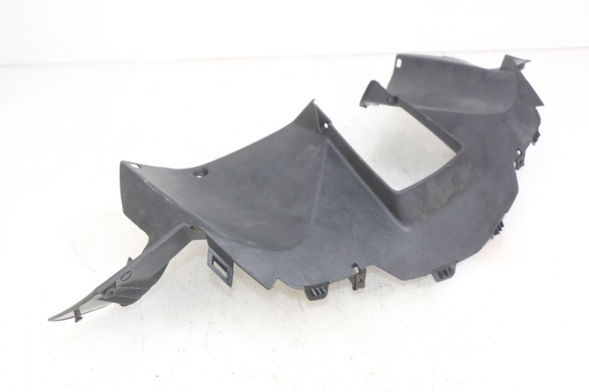 photo de COUVRE GUIDON ARRIERE YAMAHA X-MAX XMAX 250 (2006 - 2009)