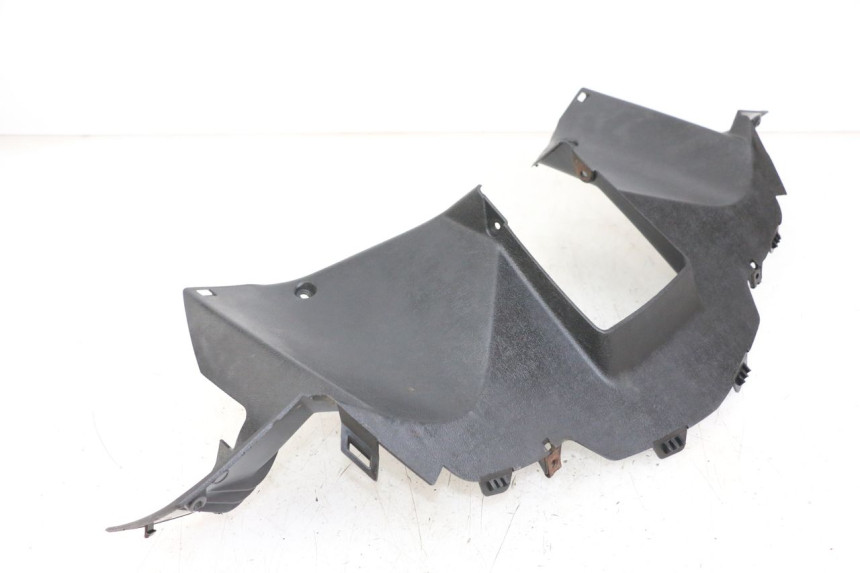 photo de COUVRE GUIDON ARRIERE YAMAHA X-MAX XMAX 250 (2006 - 2009)