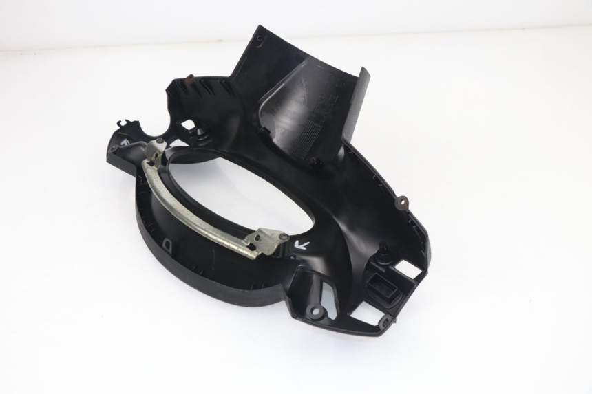 photo de COUVRE GUIDON ARRIERE PIAGGIO X7 125 (2007 - 2013)
