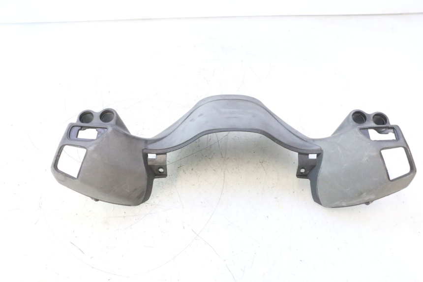 photo de COUVRE GUIDON ARRIERE PIAGGIO X8 STREET 125 (2006 - 2007) - Détail de la pièce