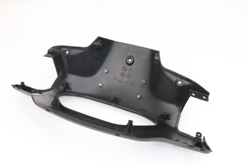 photo de COUVRE GUIDON ARRIERE YAMAHA CYGNUS 125 (1995 - 2003)