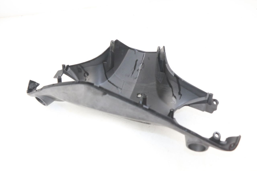 photo de COUVRE GUIDON ARRIERE YAMAHA CYGNUS X 125 (2004 - 2007)