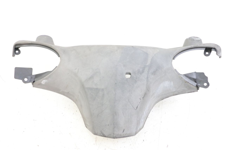 photo de COUVRE GUIDON ARRIERE YAMAHA CYGNUS X 125 (2004 - 2007)