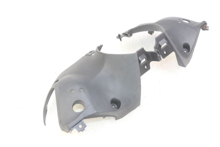 photo de COUVRE GUIDON ARRIERE YAMAHA HW XENTER 125 (2011 - 2017)