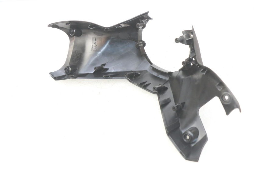 photo de COUVRE GUIDON ARRIERE YAMAHA X-MAX XMAX 125 (2010 - 2014)