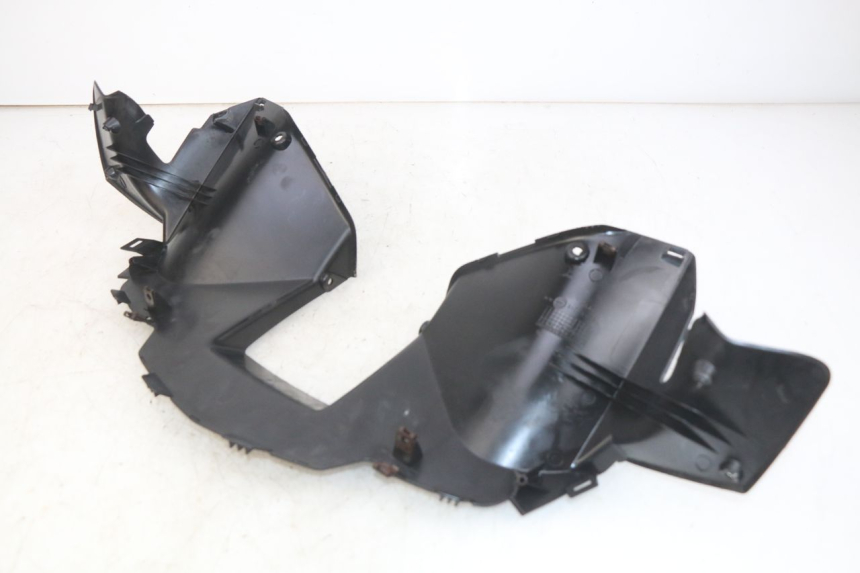 photo de COUVRE GUIDON ARRIERE YAMAHA XMAX X-MAX 125 (2006 - 2009)