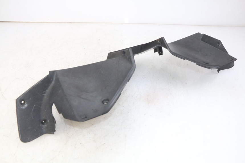 photo de COUVRE GUIDON ARRIERE YAMAHA XMAX X-MAX 125 (2006 - 2009)