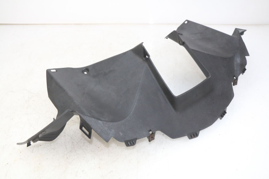 photo de COUVRE GUIDON ARRIERE YAMAHA XMAX X-MAX 125 (2006 - 2009)