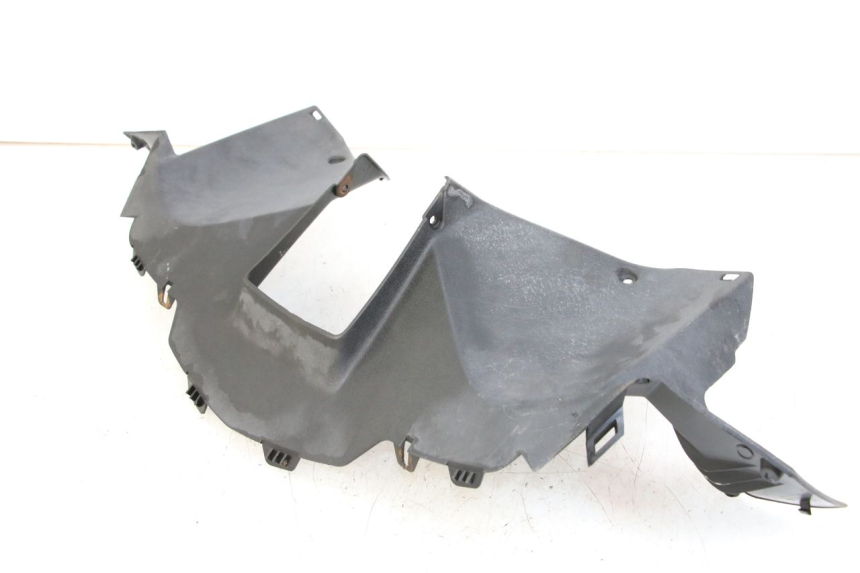 photo de COUVRE GUIDON ARRIERE YAMAHA XMAX X-MAX 125 (2006 - 2009)