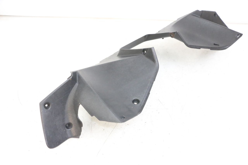 photo de COUVRE GUIDON ARRIERE YAMAHA XMAX X-MAX 125 (2006 - 2009)