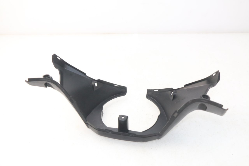 photo de COUVRE GUIDON ARRIERE YAMAHA XP T-MAX TMAX ABS 500 (2004 - 2007)