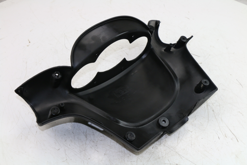 photo de COUVRE GUIDON ARRIERE YAMAHA YP MAJESTY 125 (2002 - 2006)