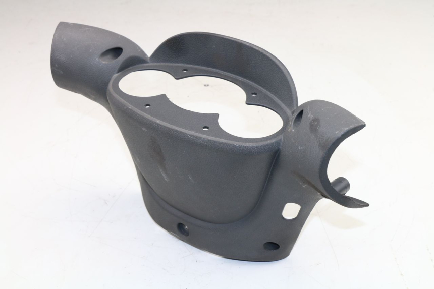 photo de COUVRE GUIDON ARRIERE YAMAHA YP MAJESTY 125 (2007 - 2010)