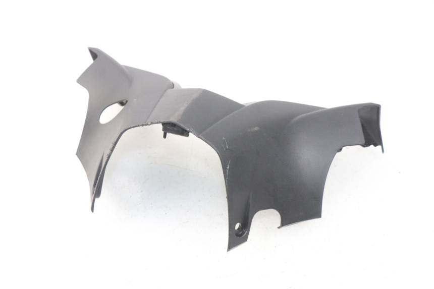 photo de COUVRE GUIDON ARRIERE YAMAHA YP T-MAX TMAX 530 (2017 - 2020) - Gros plan technique