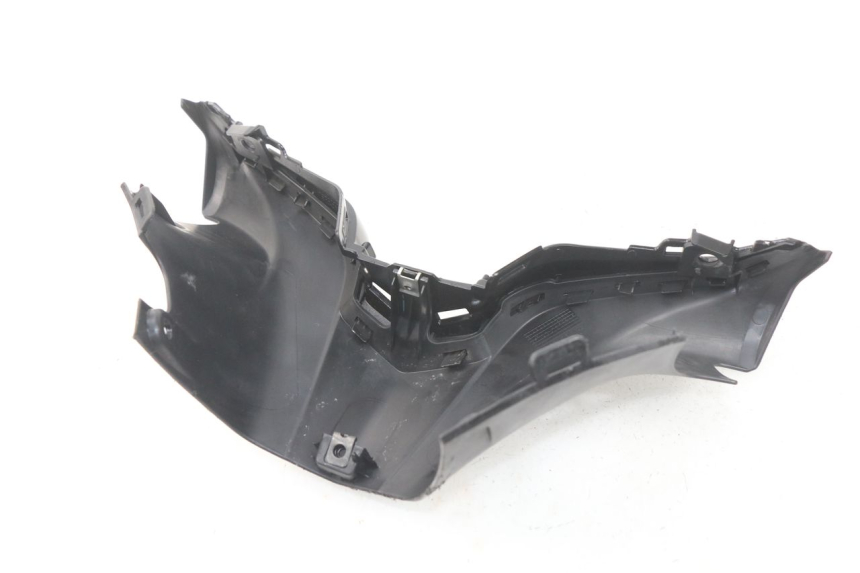 photo de COUVRE GUIDON ARRIERE YAMAHA YP T-MAX TMAX 530 (2017 - 2020) - Points de fixation