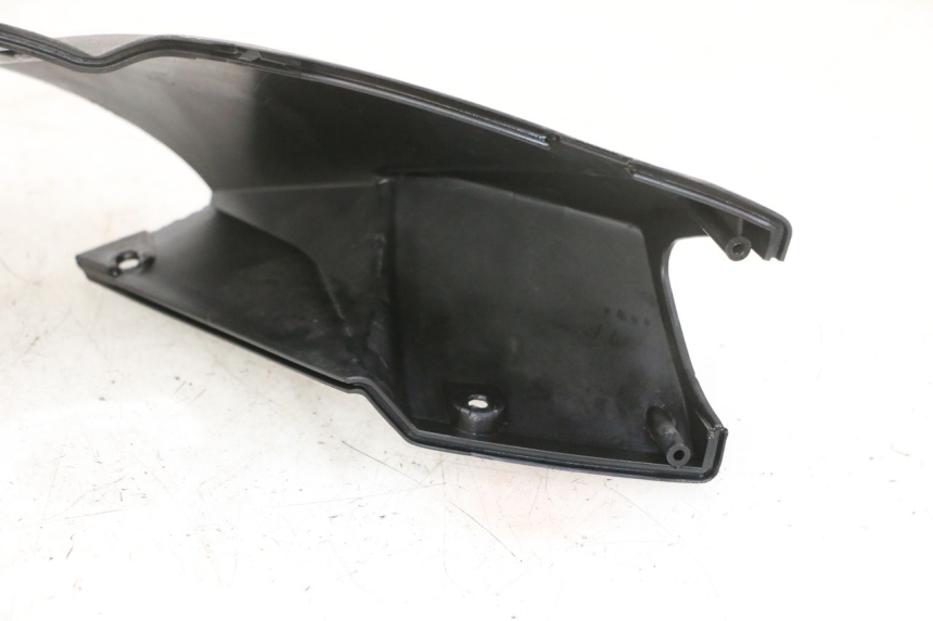 photo de COUVRE GUIDON AVANT QUADRO 4 4D 350 (2015 - 2018)