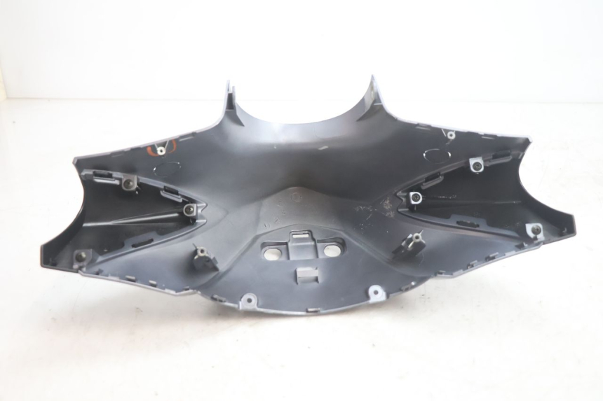 photo de COUVRE GUIDON AVANT KYMCO AGILITY CITY 2T 50 (2008 - 2016) - Marquages et références
