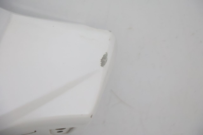 photo de COUVRE GUIDON AVANT KYMCO AGILITY FR 2T 50 (2012 - 2017) - Zoom état d’usage