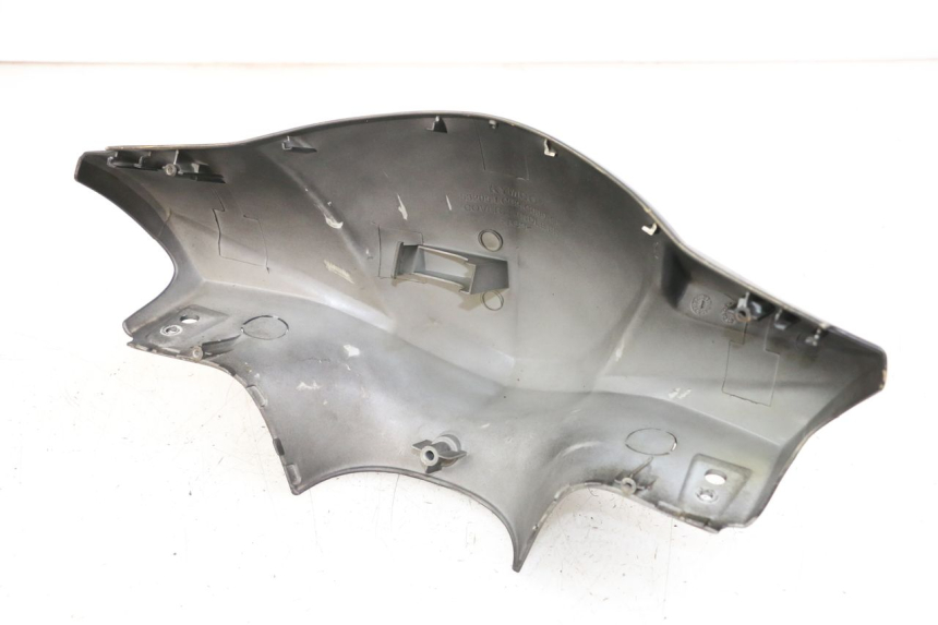 photo de COUVRE GUIDON AVANT KYMCO AGILITY PREMIUM 50 (2007 - 2010)