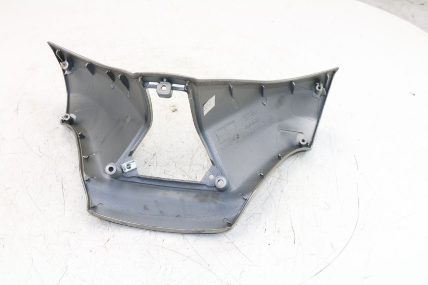 photo de COUVRE GUIDON AVANT APRILIA ATLANTIC 125 (2003 - 2009)