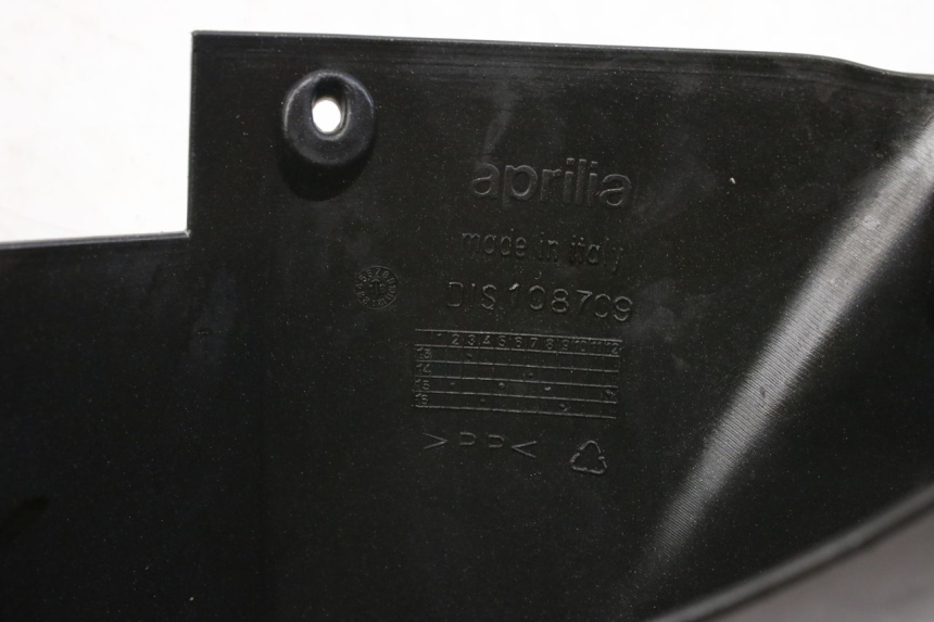 photo de COUVRE GUIDON AVANT APRILIA SR R 2T LC 50 (2018 - 2021)