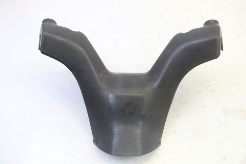 photo de COUVRE GUIDON AVANT SUZUKI BURGMAN 125 (2007 - 2014)
