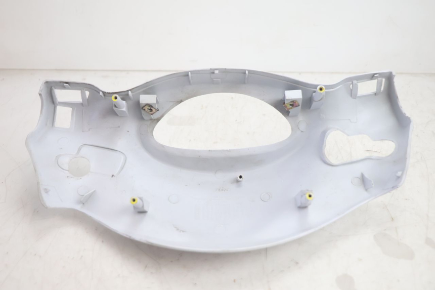 photo de COUVRE GUIDON AVANT TGB CITY RS 50 (2011 - 2016) - Points de fixation