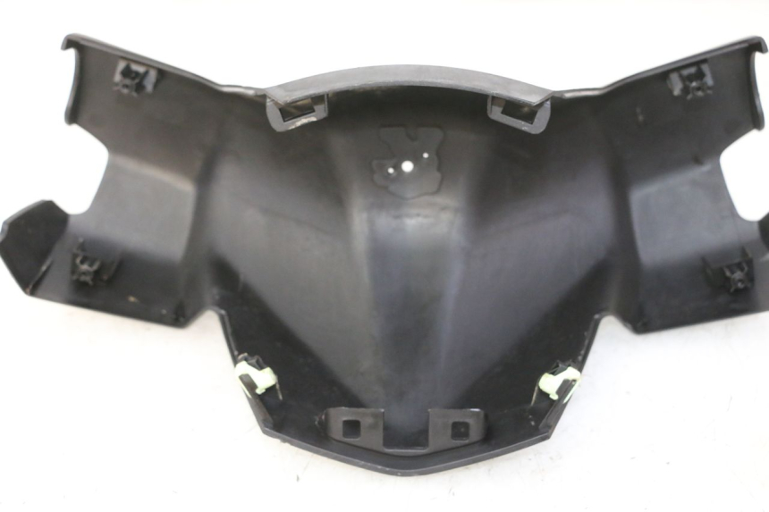 photo de COUVRE GUIDON AVANT PEUGEOT CITYSTAR 50 (2013 - 2017)