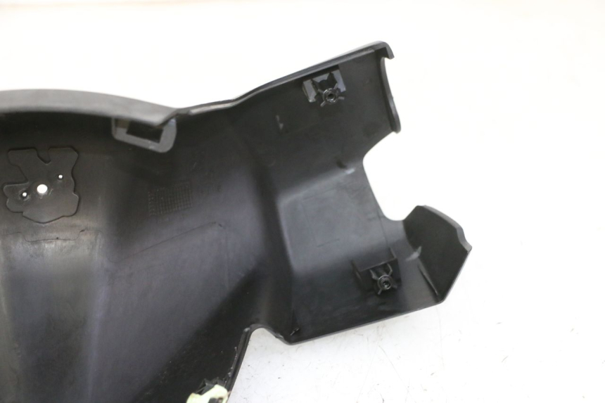 photo de COUVRE GUIDON AVANT PEUGEOT CITYSTAR 50 (2013 - 2017)