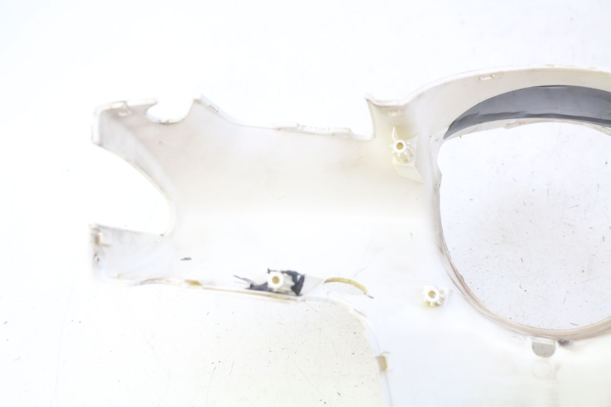 photo de COUVRE GUIDON AVANT PEUGEOT DJANGO 2T 50 (2014 - 2019)