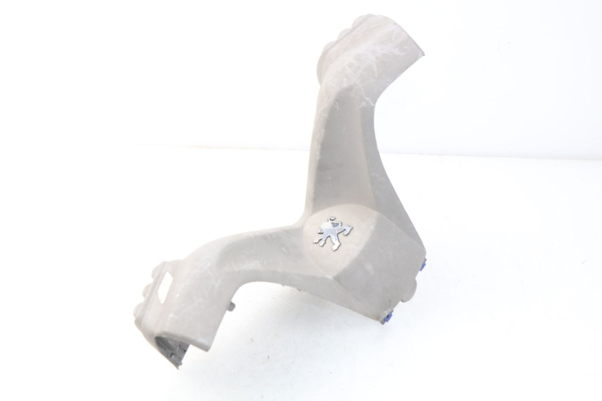 photo de COUVRE GUIDON AVANT PEUGEOT ELYSTAR 125 (2002 - 2007)