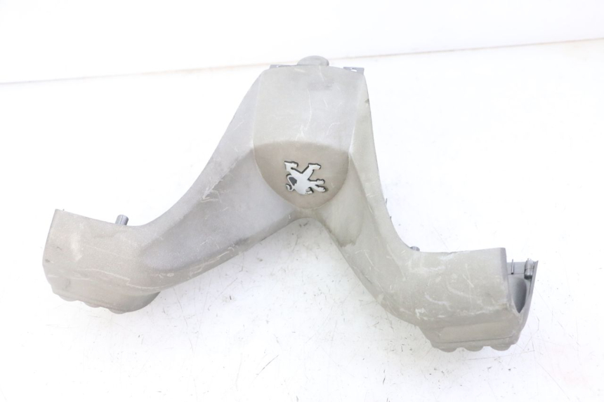 photo de COUVRE GUIDON AVANT PEUGEOT ELYSTAR 125 (2002 - 2007)