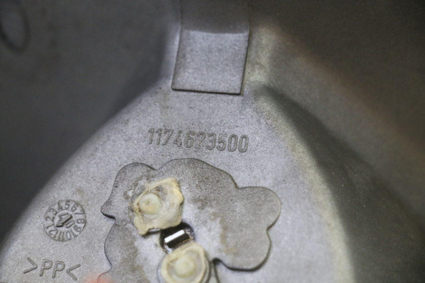 photo de COUVRE GUIDON AVANT PEUGEOT ELYSTAR 50 (2002 - 2014)