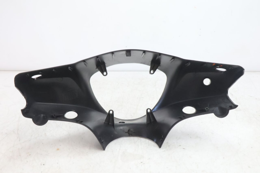 photo de COUVRE GUIDON AVANT PIAGGIO FLY 2T 50 (2004 - 2017) - Points de fixation